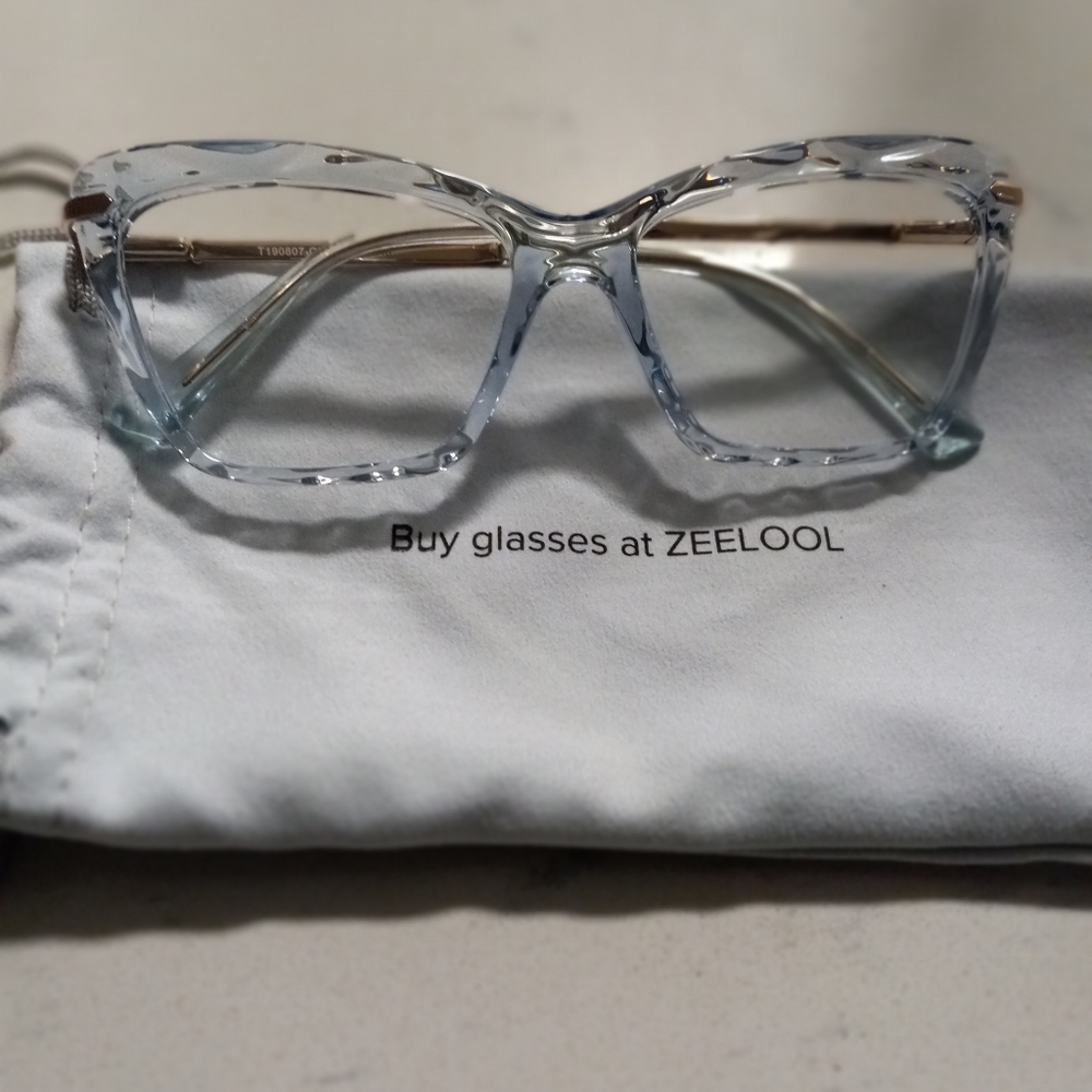 Blue Crystal Eye Glasses